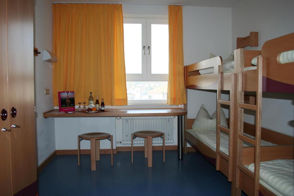 Jugendherberge Stuttgart International Стая снимка